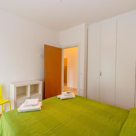 Torbole Relax, Pool & Balcony Apartment - Happy Rentals トルボレ エクステリア 写真